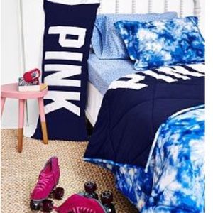 Victoria’s Secret pink comforter